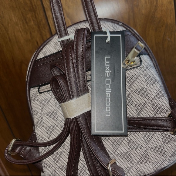 Geometric Patterned New Mini Backpack - Picture 7 of 8